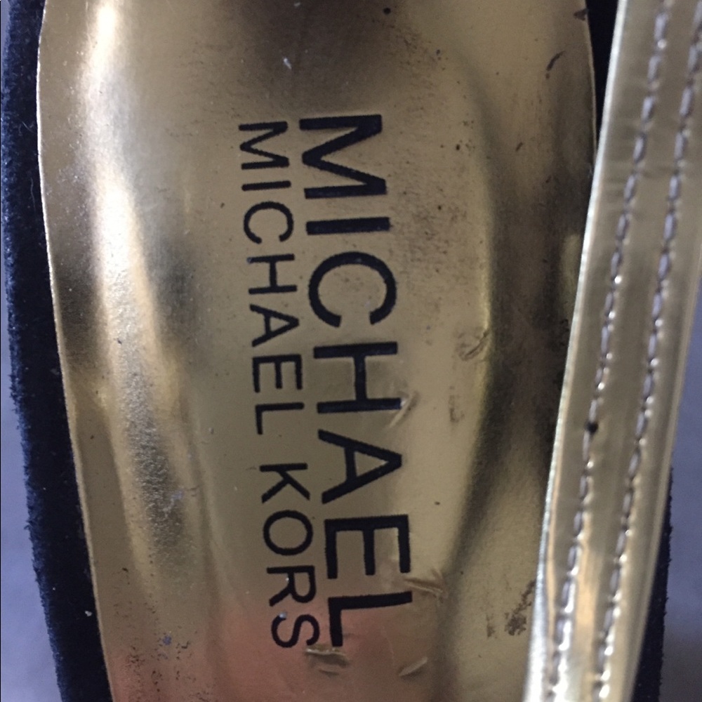 MICHAEL MICHAEL KORS Gold &Black Wedges - Picture 2 of 5